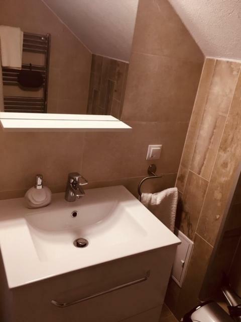 Vila Nona Apartment Сібіу Екстер'єр фото